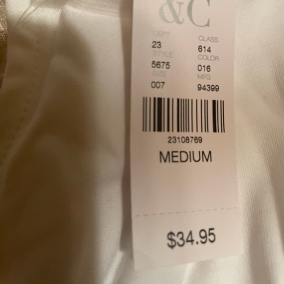 NWT NY N CO  White A -line sleeveless dress with buttons on the middle - Picture 4 of 9